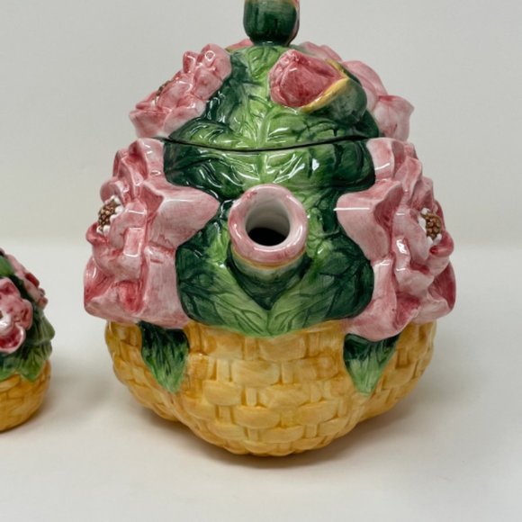 Vintage Cottage Core Embossed Ceramic Flower Basket Pink Teapot Set Salt Shaker - Picture 3 of 10